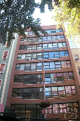 Sold by Manhattan Boutique Real Estate | media 17