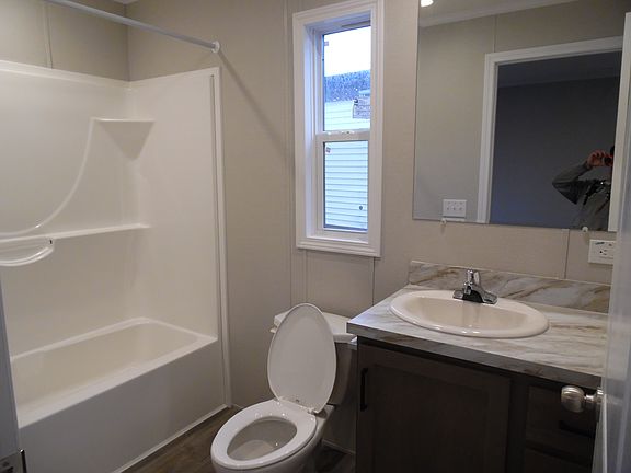 3rd image of 6507 Lance Ave SW #211