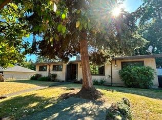 20119 14th Ave S, Seattle, WA 98198