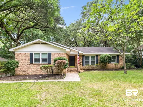 3909 Hillcrest Ln, Mobile, AL 36693