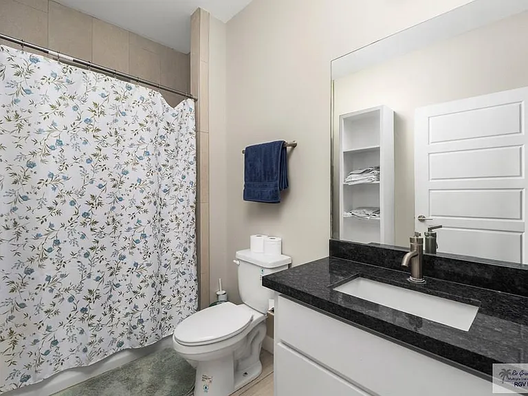 221 Billings Rd #2 — Photo 9