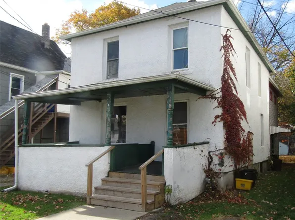 4 S Duane Ave, Endicott, NY 13760