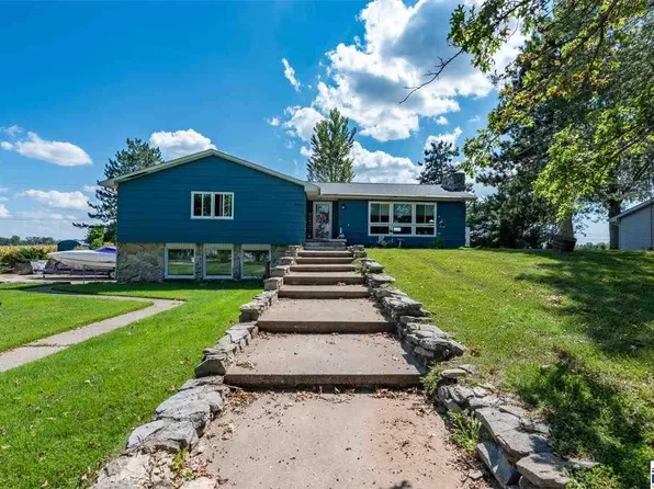 3961 E 73 1/2 Dr, Terre Haute, IN 47805
