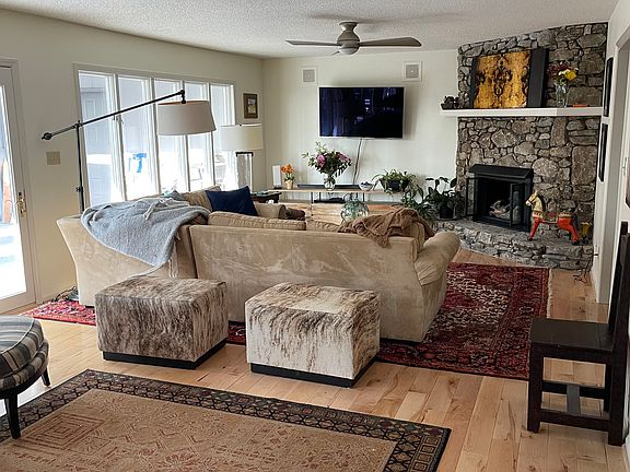 4th image of 45 Pentland Hills Dr #2