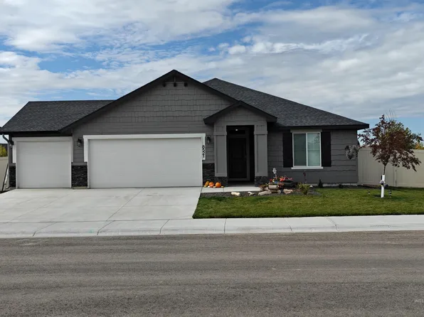 8521 S Foraker Way, Kuna, ID 83634