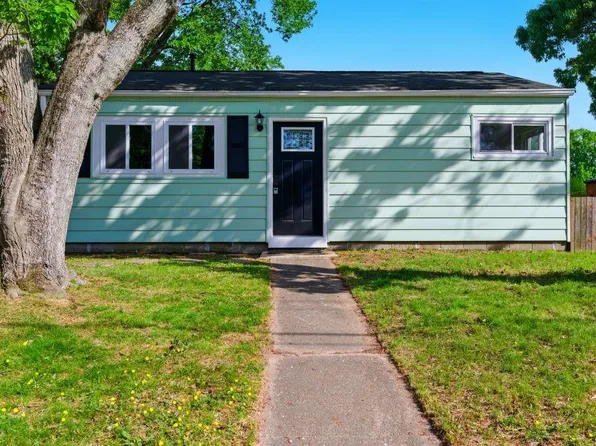 1418 Tatemstown Rd, Chesapeake, VA 23325