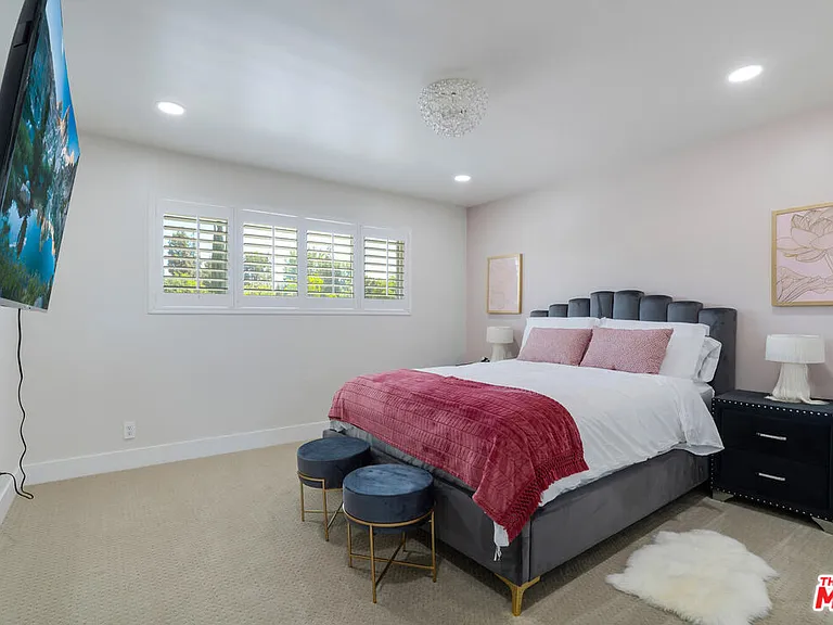 10741 Delco Ave — Photo 26