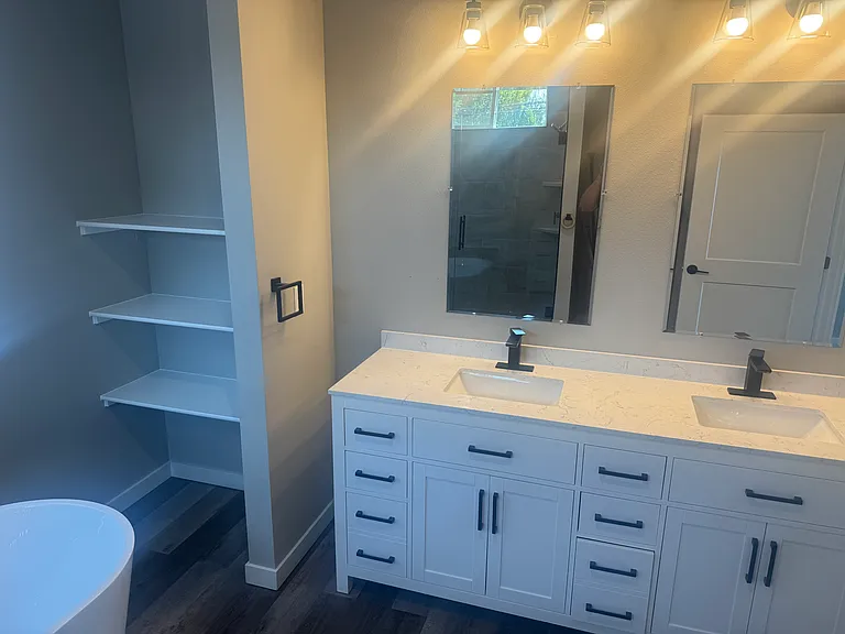 121 Poplar St — Photo 12