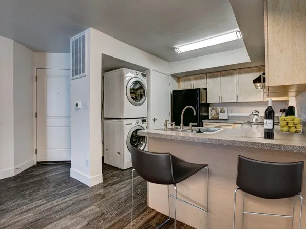 Village on Shields - Cunningham, 1025 Cunningham Dr, Fort Collins, CO 80526