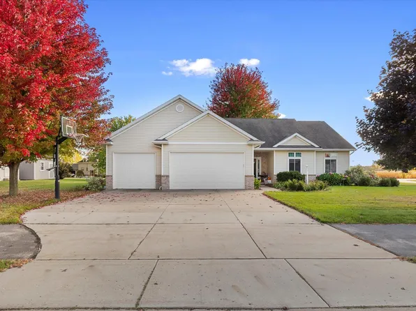 N9108 Noe Rd, Appleton, WI 54915