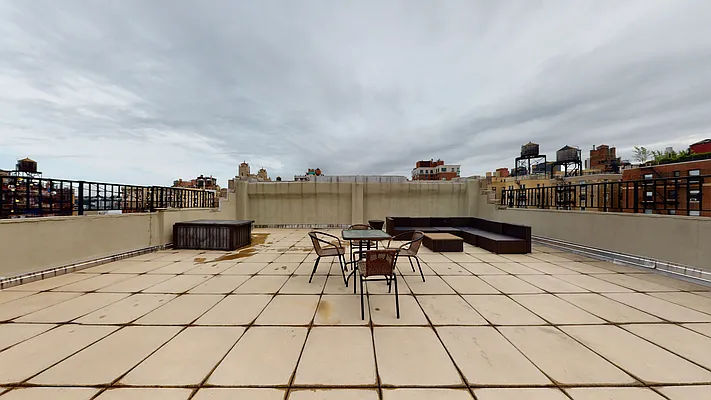 Rented by Bond New York | media 15