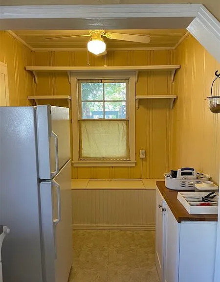 1321 Sycamore St — Photo 8