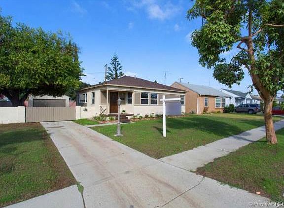 2nd image of 5831 Dunrobin Ave