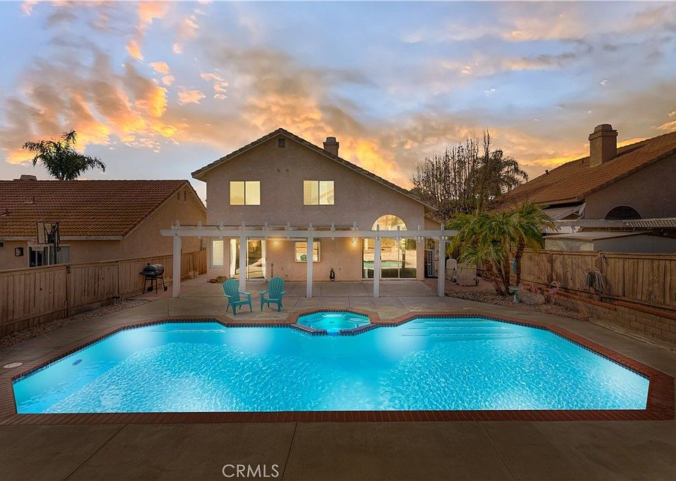 1st image of 24550 Camino Meridiana