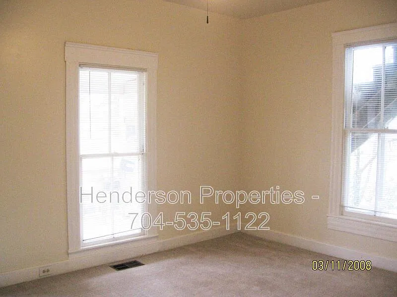 1 bed, 1.0 bath, 600 sqft, $850 — Photo 2