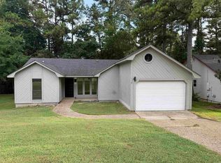15 Connolly Ct, Little Rock, AR 72210
