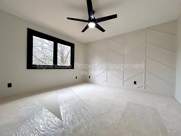 1505 N Green Creek Rd — Photo 34