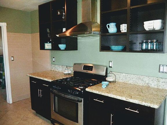 2nd image of 703 E Granada Ct