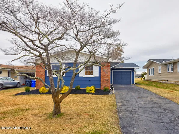 45 Tony Court, Brick, NJ 08724