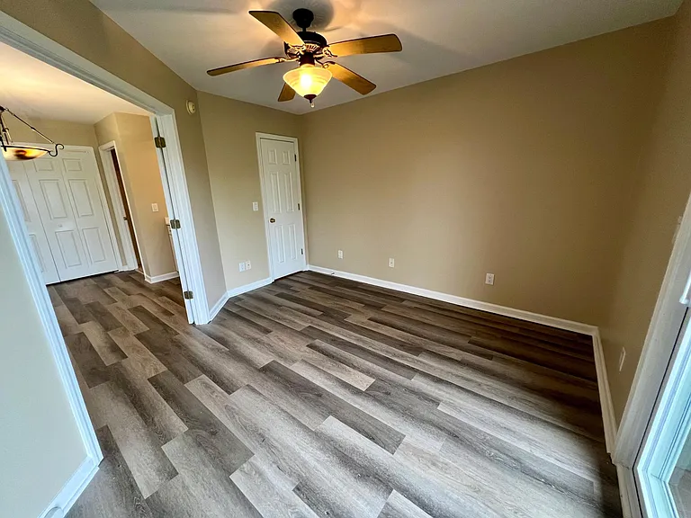 Second bedroom or home office