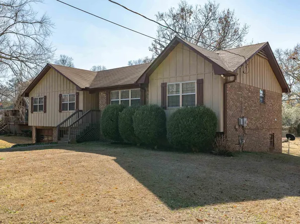 1475 Old Rock Creek Rd, Bessemer, AL 35023