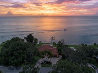 5810 Bahama Shores Dr S, Saint Petersburg, FL 33705