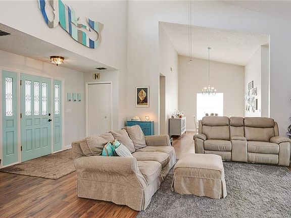 5th image of 35059 Smoketree Ln