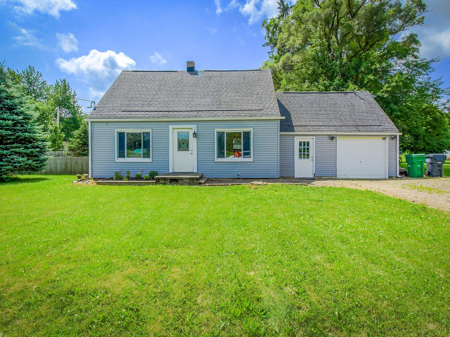 5858 E V Ave, Vicksburg, MI 49097 Zillow