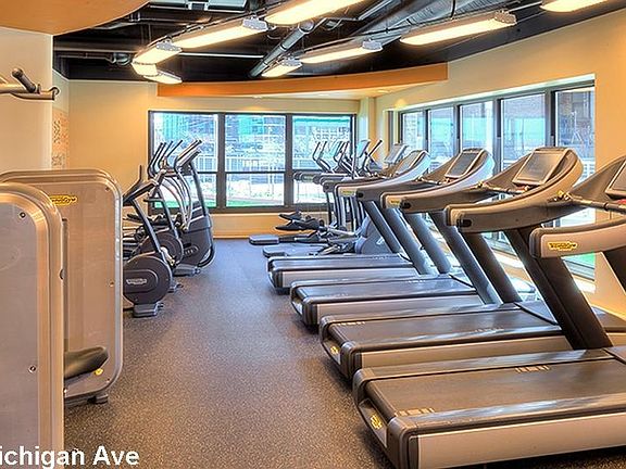 4th image of 1132 S Michigan Ave #1312