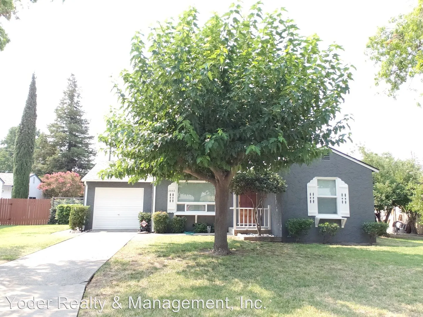 2042 Haddon Ave photo 1