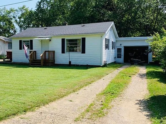 2nd image of 1577 Johnson Ave