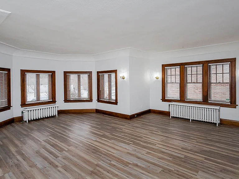 1321 Laclede Rd #2 — Photo 7