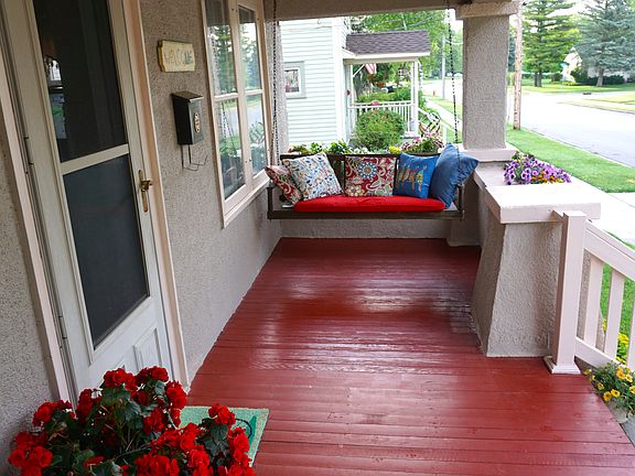 4th image of 628 McKinley Ave