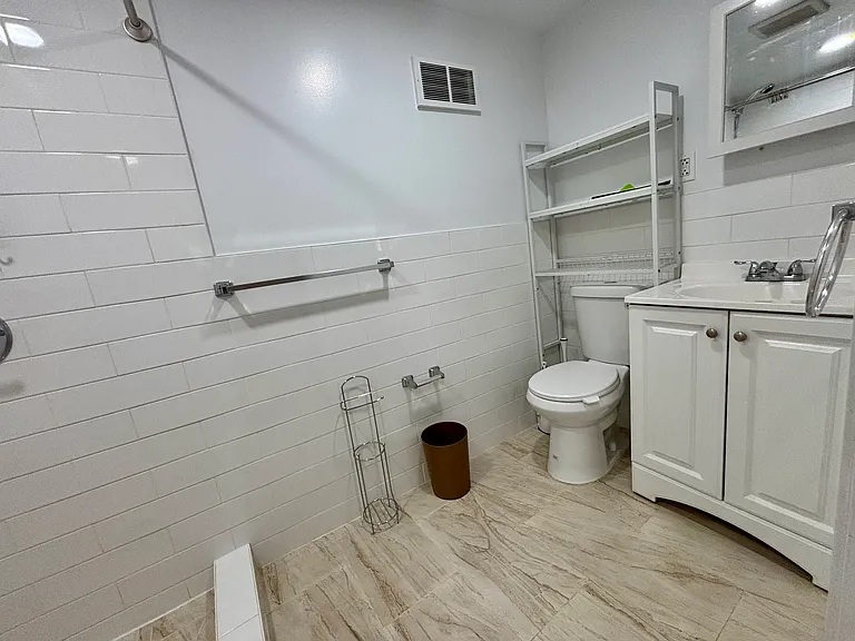 93 Vedder Ave #BASEMENT — Photo 7