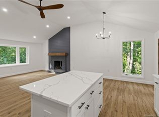 71 Sillimanville Rd, East Hampton, CT 06424