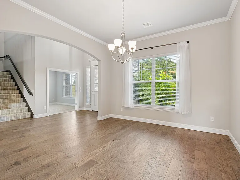 5709 Asheville Way — Photo 5