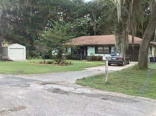 1440 County Road 448b, Lake Panasoffkee, FL 33538