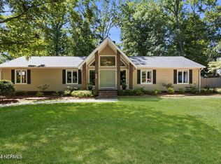 102 Strange Ln, New Bern, NC 28560