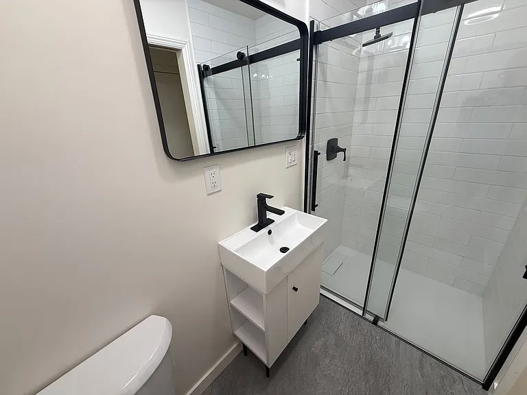 40 & 42 Leafwood Cir — Photo 10