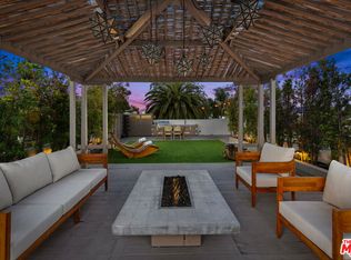 613 Westmount Dr, West Hollywood, CA 90069