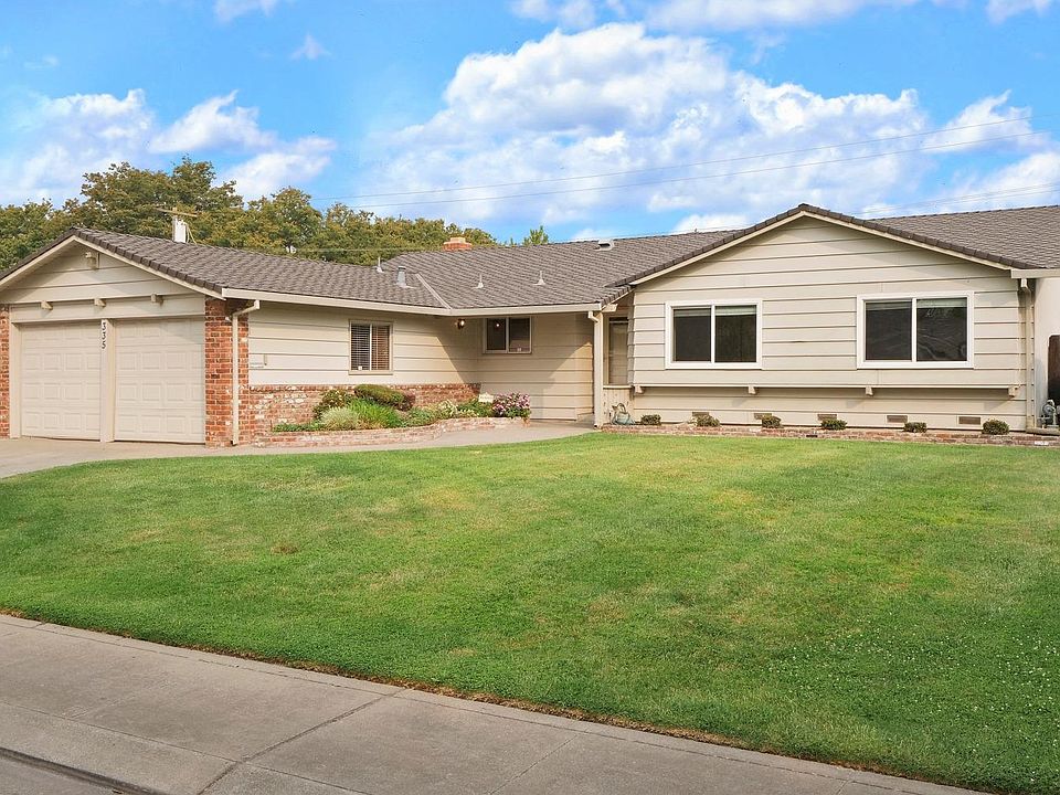 1st image of 335 Woodstock Dr