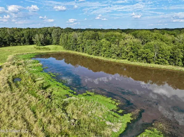 James Rd, Jackson, MS 39209
