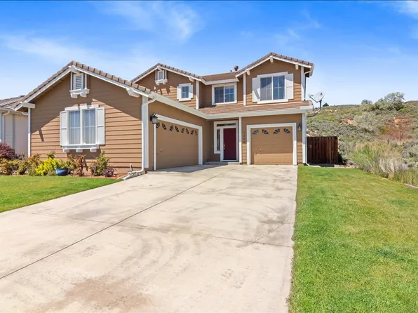 3420 Long Dr, Minden, NV 89423