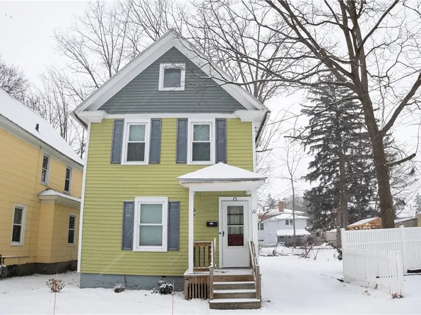 10 Twoomey Pl, Geneva, NY 14456