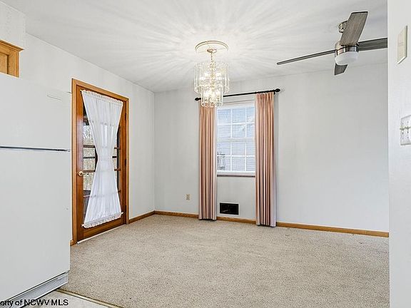 5th image of 27 Millbrook Rd