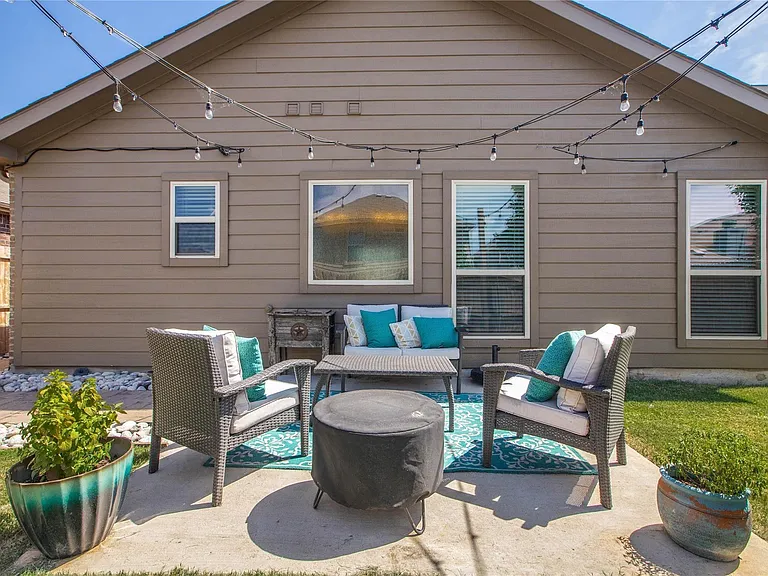 8905 Deadwood Ln — Photo 23