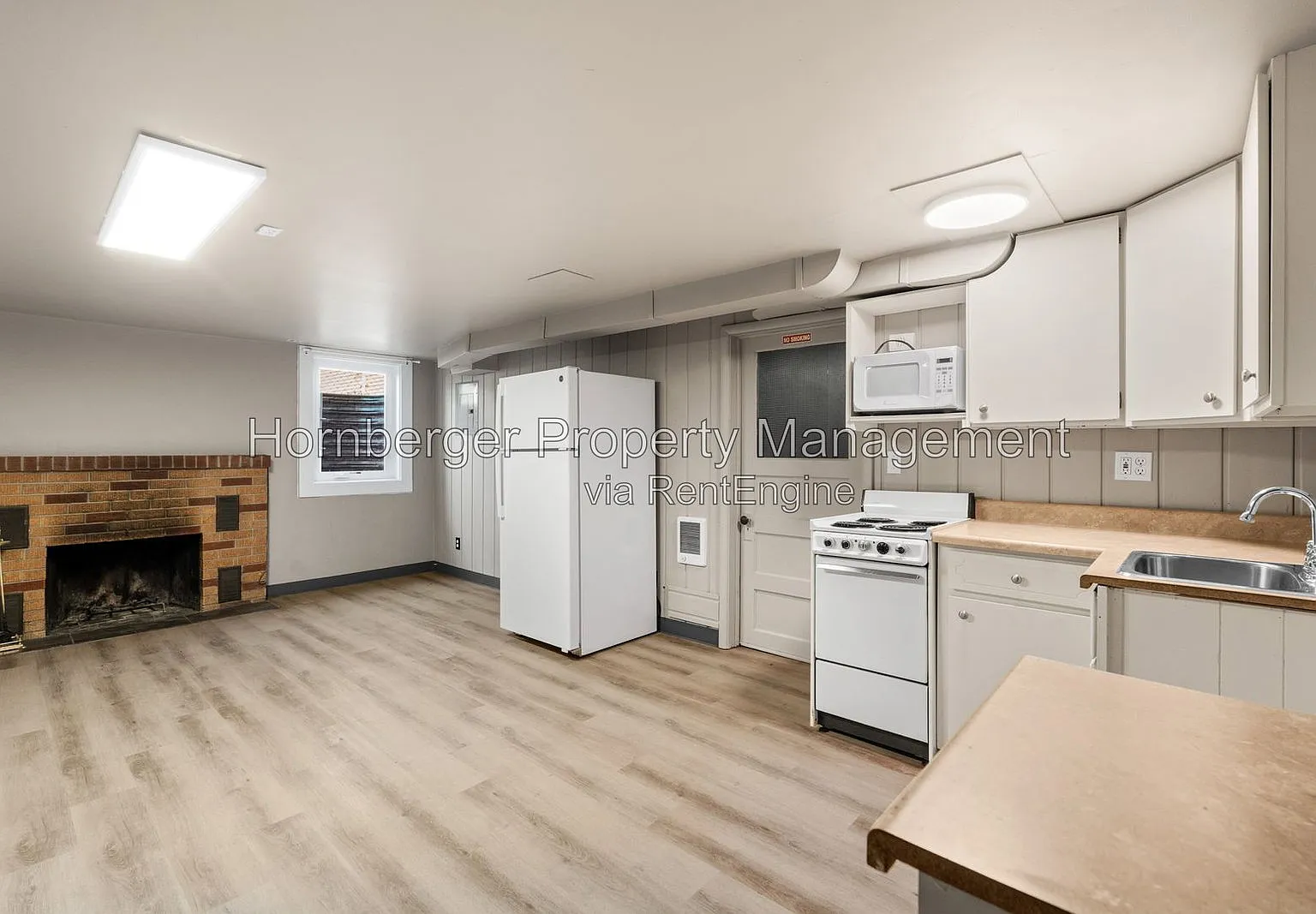 Studio, 1.0 bath, $925 — Photo 2