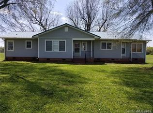 2425 McCraw Rd, Mooresboro, NC 28114