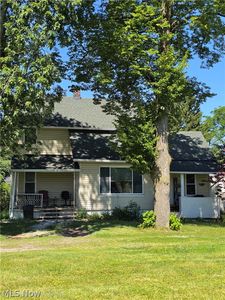 21082 Westwood Dr, Strongsville, OH, 44149