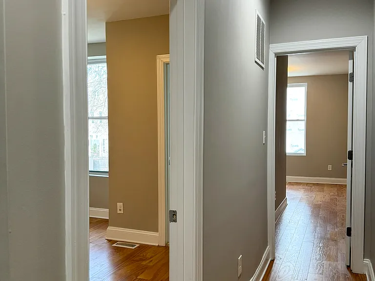 1838 Capitol Ave NE — Photo 24